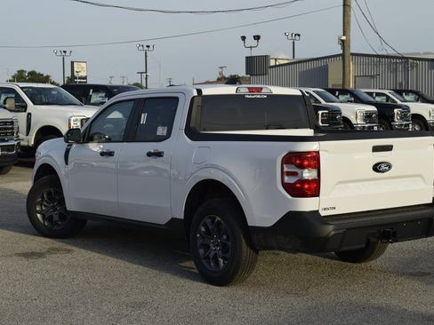 New 2025 Ford Maverick XLT w/ XLT Luxury Package image 4