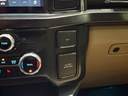 Used 2023 Ford F450 Lariat w/ Lariat Ultimate Package AWD/4WD image 26