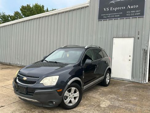 Used 2015 Chevrolet Captiva Sport LS image 1