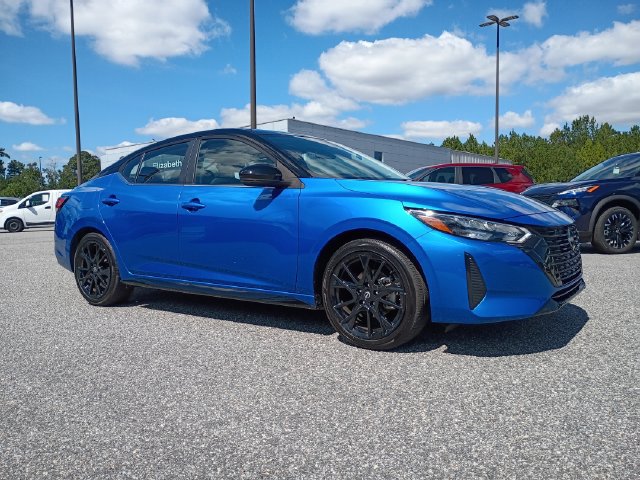 Certified 2025 Nissan Sentra SR w/ Midnight Edition FWD image 1