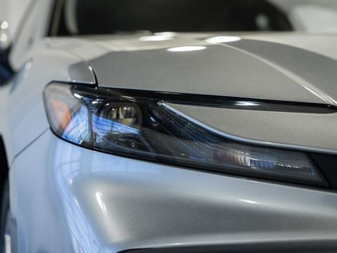 Used 2025 Toyota Camry LE FWD image 10