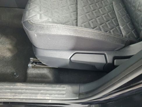 New 2026 Nissan Kicks SV image 29