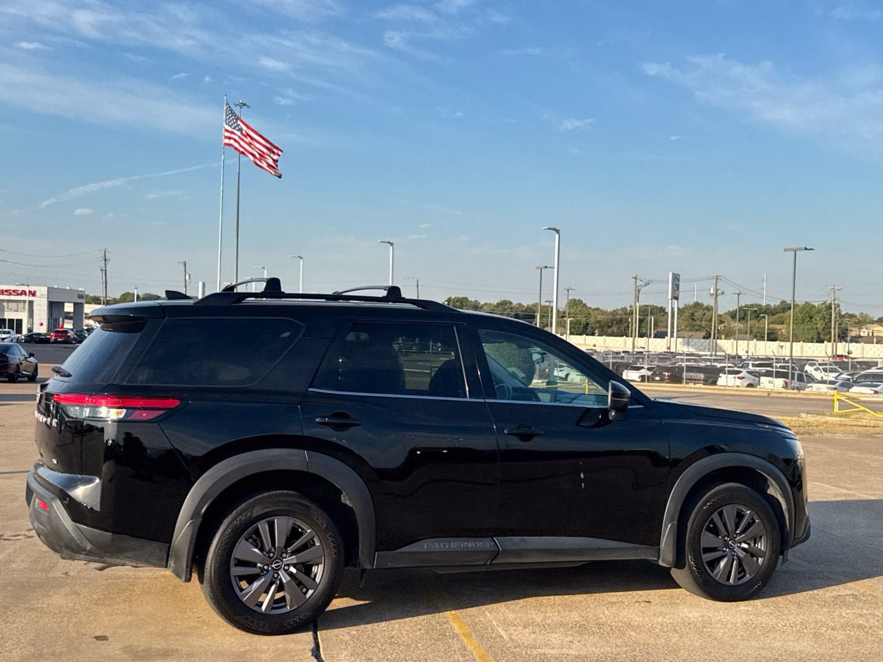 Certified 2024 Nissan Pathfinder SV FWD image 27
