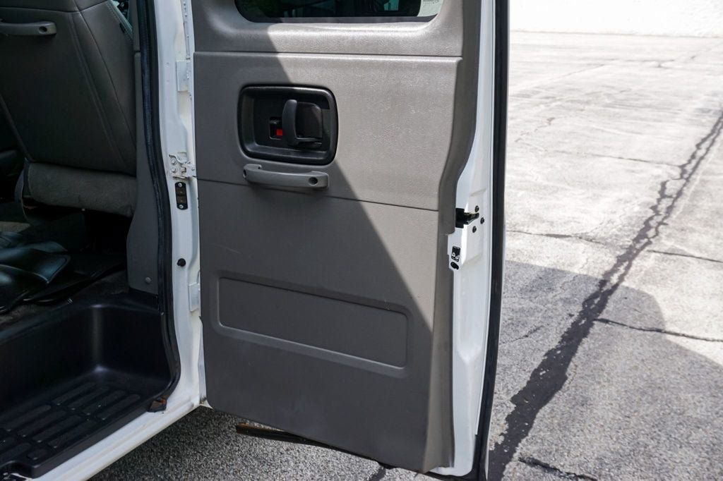 Used 2017 Chevrolet Express 3500 LT w/ LT Preferred Equipment Group RWD image 43
