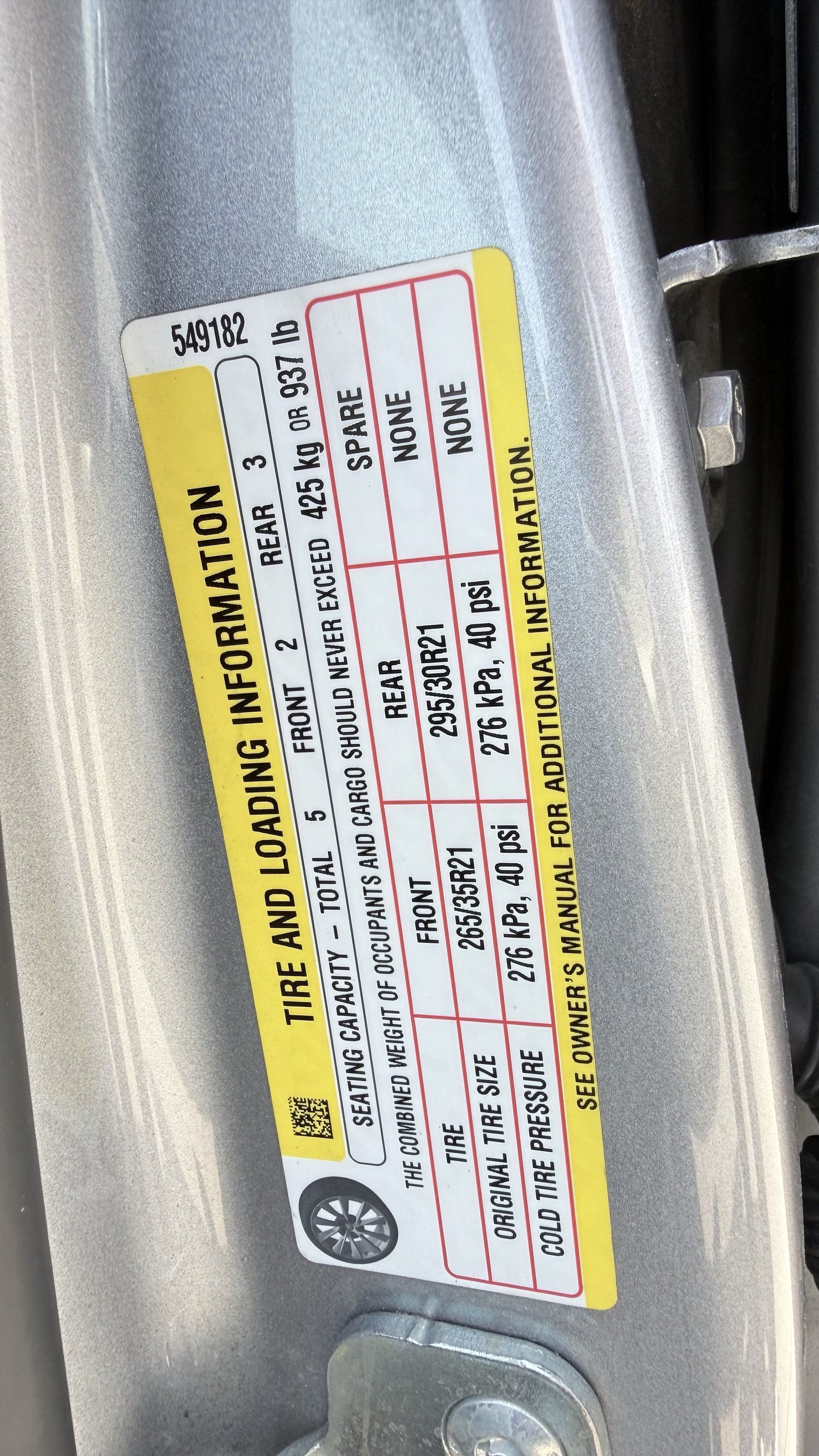 Used 2025 Tesla Model S AWD/4WD image 28