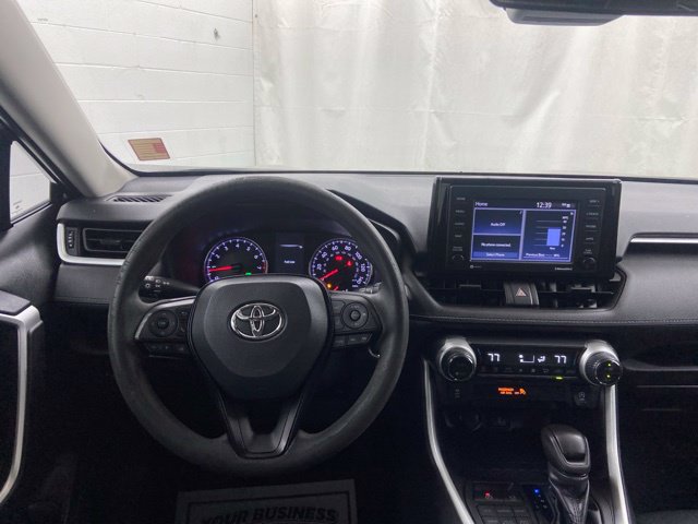 Used 2022 Toyota RAV4 XLE AWD/4WD image 13