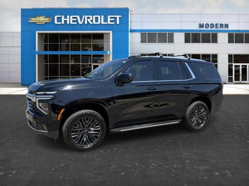 Used 2025 Chevrolet Tahoe LS w/ LPO, Dark Essentials Package AWD/4WD image 1