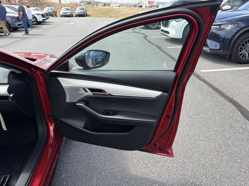 New 2026 MAZDA MAZDA3 2.5 Turbo Sedan w/Premium Plus image 8