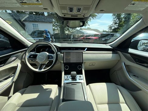 Used 2021 Jaguar F-PACE S AWD/4WD image 31