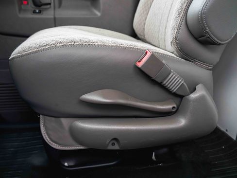 New 2025 Chevrolet Express 3500 w/ Power Convenience Package image 14