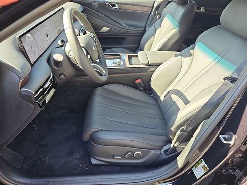 New 2026 Genesis G80 2.5T Advanced image 14