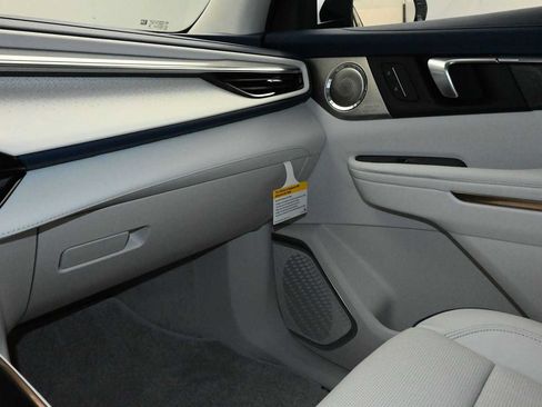 New 2026 Buick Enclave Avenir w/ Super Cruise Package AWD/4WD image 21