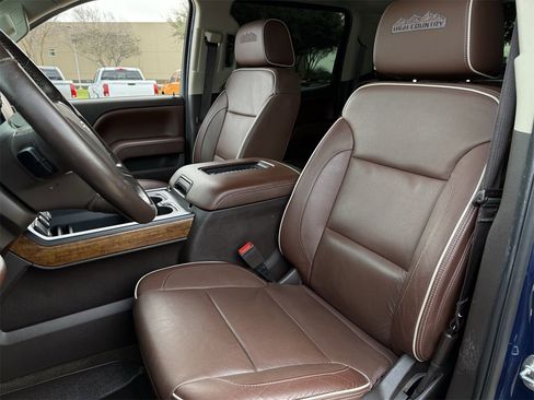 Used 2017 Chevrolet Silverado 1500 High Country image 22