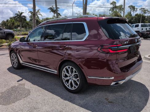 Used 2026 BMW X7 xDrive40i AWD/4WD image 7