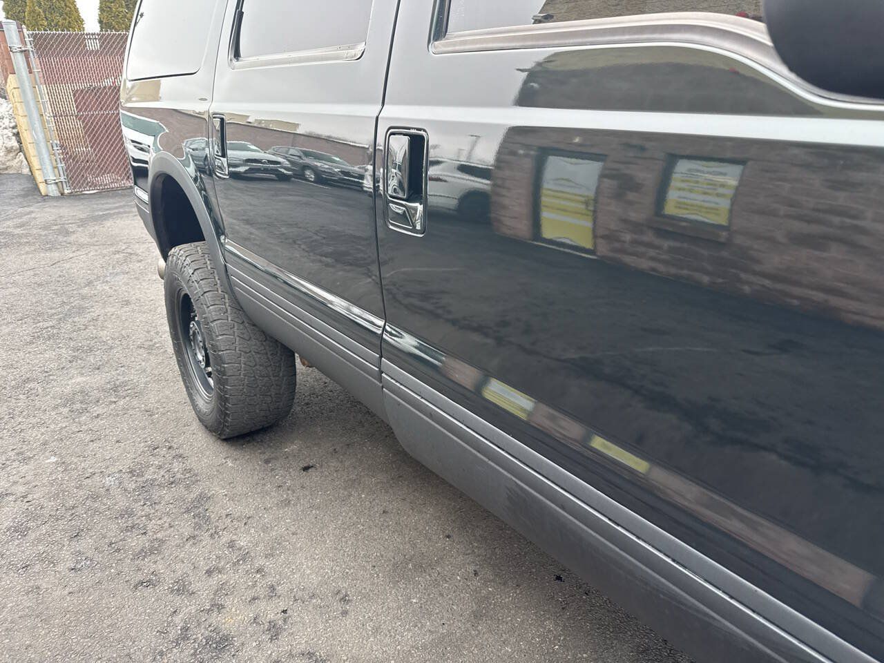 Used 2003 Ford Excursion Limited AWD/4WD image 15