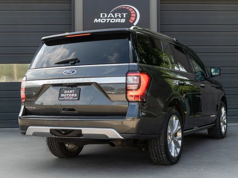 Used 2019 Ford Expedition Platinum AWD/4WD image 7