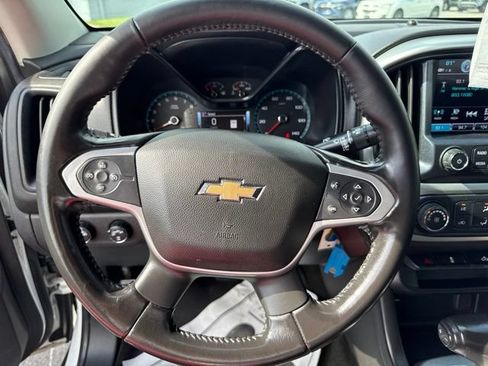 Used 2018 Chevrolet Colorado LT w/ Redline Special Edition AWD/4WD image 20