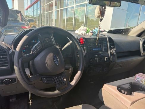 Used 2015 Ford F150 XL w/ Equipment Group 101A Mid AWD/4WD image 6