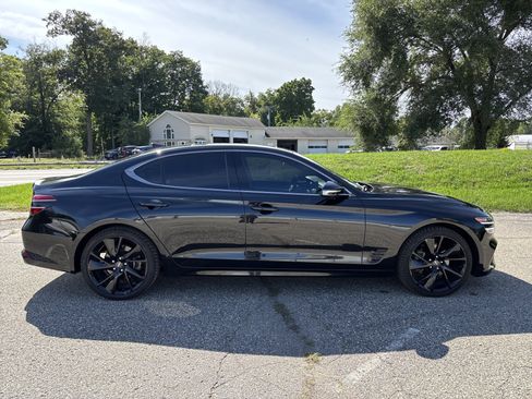 Used 2023 Genesis G70 2.0T w/ Sport Prestige Package AWD/4WD image 3