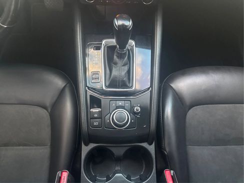 Used 2018 MAZDA CX-5 Touring image 17