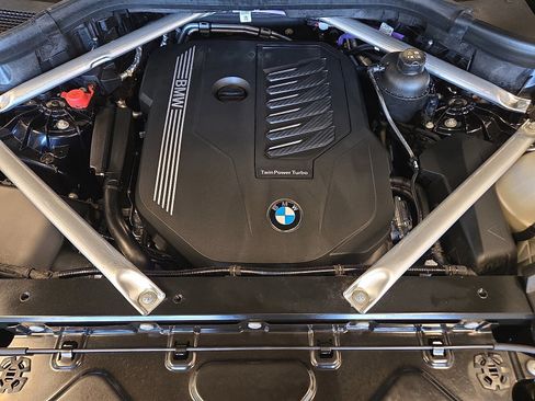 Used 2023 BMW X5 xDrive40i w/ Executive Package image 27