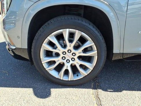 Certified 2024 GMC Acadia Denali w/ Super Cruise Package image 7