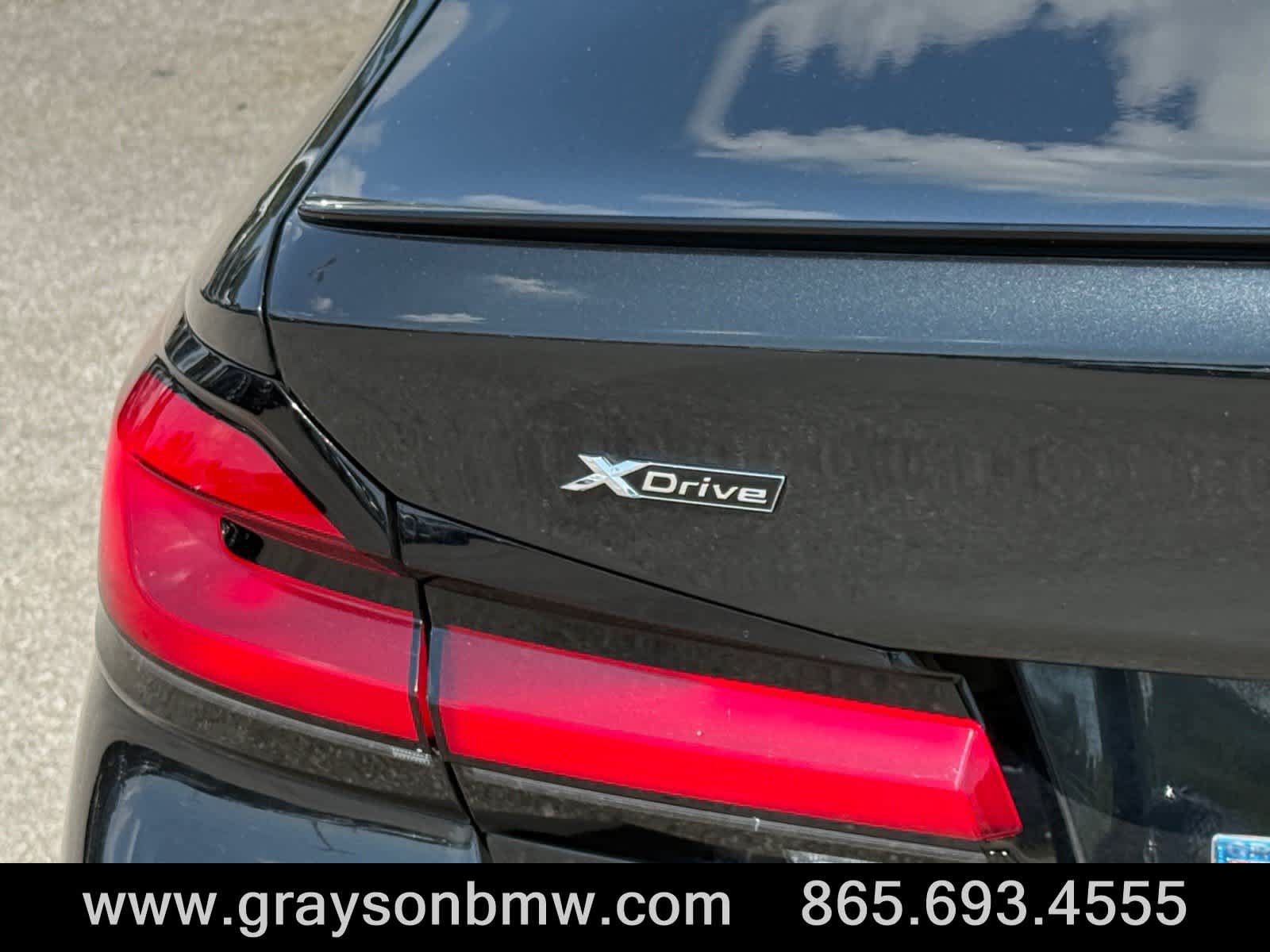 Used 2023 BMW 540i xDrive w/ M Sport Package AWD/4WD image 10