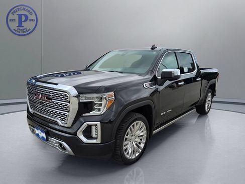 Used 2019 GMC Sierra 1500 Denali w/ Denali Ultimate Package AWD/4WD image 3
