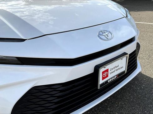 Certified 2025 Toyota Camry LE FWD image 29