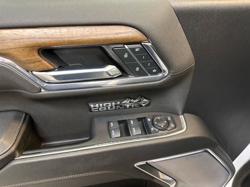 Certified 2024 Chevrolet Silverado 1500 High Country image 25