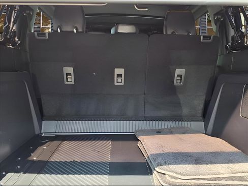 Used 2024 Ford Bronco Badlands image 10