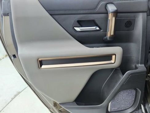 Used 2025 GMC Hummer EV 2X w/ LPO, Cargo Utility Package image 31