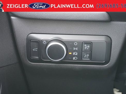 Used 2024 Ford Escape Active AWD/4WD image 27
