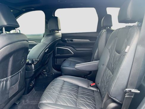 Used 2024 Kia Telluride EX X-Line image 25