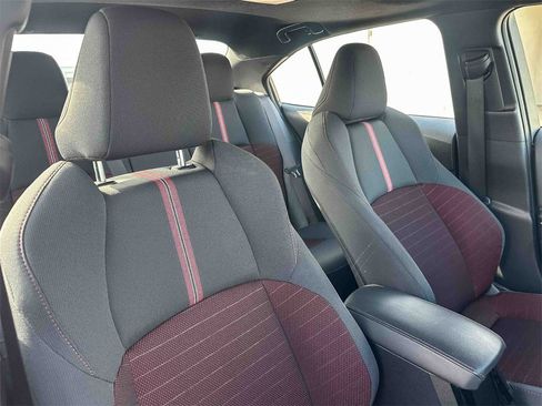 Used 2024 Toyota Corolla SE image 22