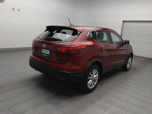 Used 2019 Nissan Rogue Sport S w/ Appearance Package image 9
