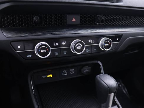 Certified 2023 Honda CR-V EX image 6