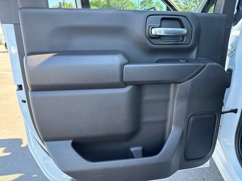 Used 2024 Chevrolet Silverado 2500 Custom w/ Custom Value Package AWD/4WD image 19