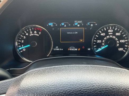 Used 2020 Ford F150 Lariat w/ Equipment Group 502A Luxury AWD/4WD image 48