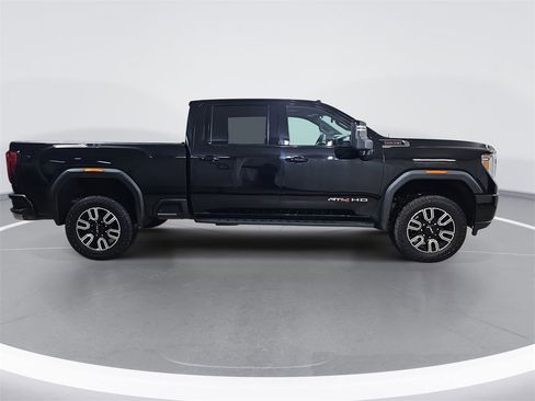 Used 2022 GMC Sierra 2500 AT4 w/ AT4 Premium Plus Package image 2