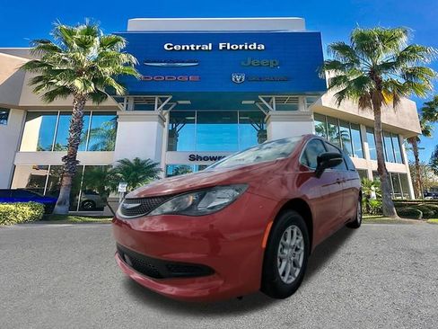 New 2026 Chrysler Voyager LX FWD image 9
