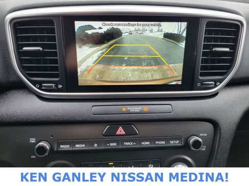 Used 2020 Kia Sportage LX image 28