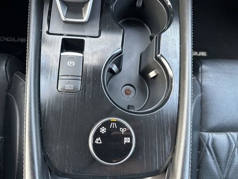 Used 2023 Nissan Rogue Platinum w/ Platinum Premium Package image 36