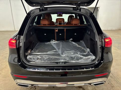 New 2026 Mercedes-Benz GLC 300 image 24