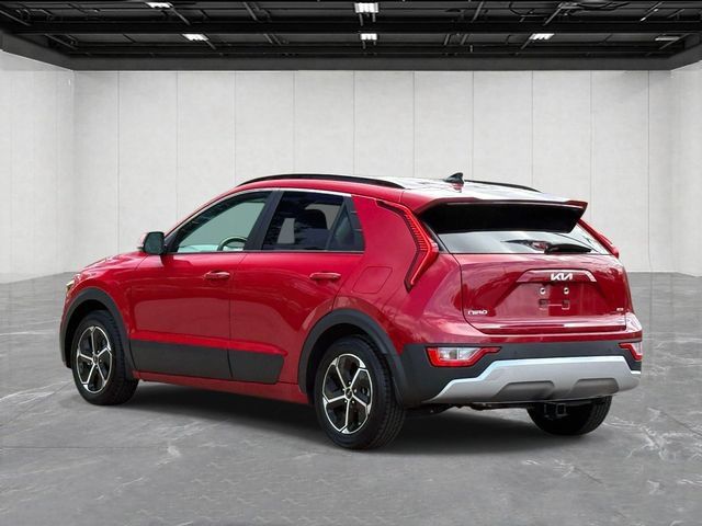 Used 2024 Kia Niro EX FWD image 7