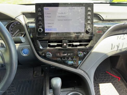Used 2023 Toyota Camry XSE w/ Cold Weather Package FWD image 28