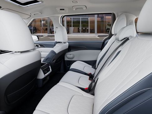 New 2026 Kia Carnival SX FWD image 19
