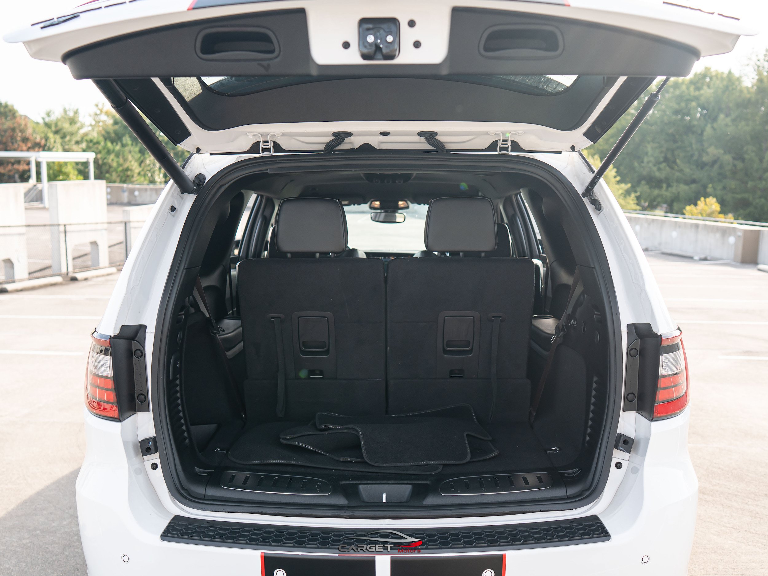 Used 2023 Dodge Durango SRT w/ Black Package AWD/4WD image 48