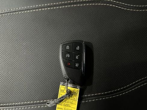 Used 2025 GMC Yukon XL Elevation w/ Elevation Premium Package image 36