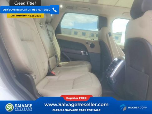 Used 2019 Land Rover Range Rover Sport HSE AWD/4WD image 15